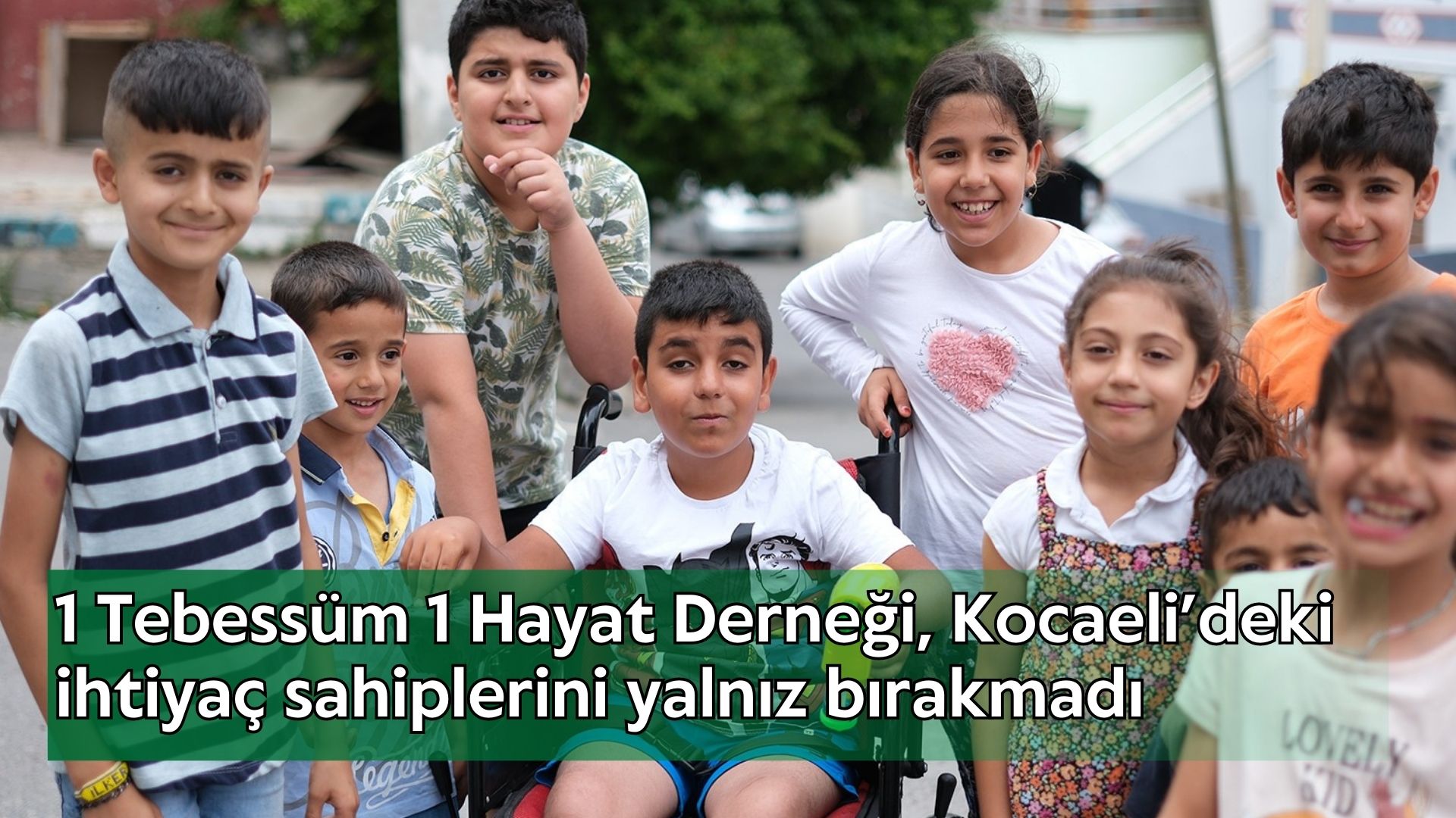 1 Tebessüm 1 Hayat Derneği, Kocaeli’deki ihtiyaç sahiplerini yalnız bırakmadı