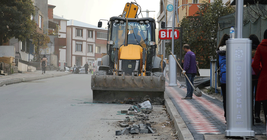 Gebze Topal Ağa Osman Caddesi’ne kilim desen parke ve kaldırım