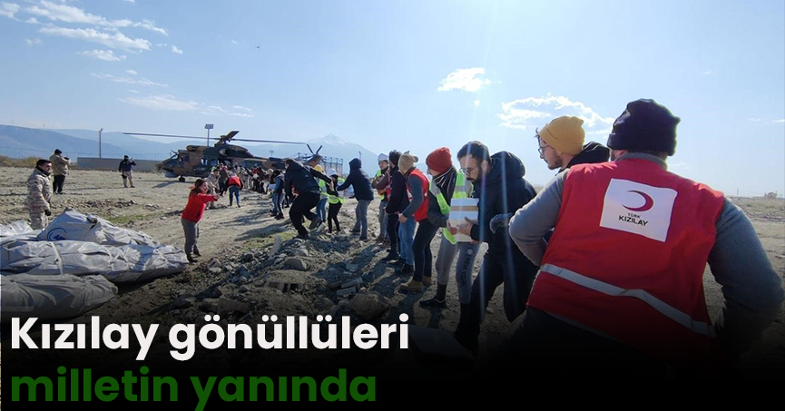 Kızılay gönüllüleri milletin yanında