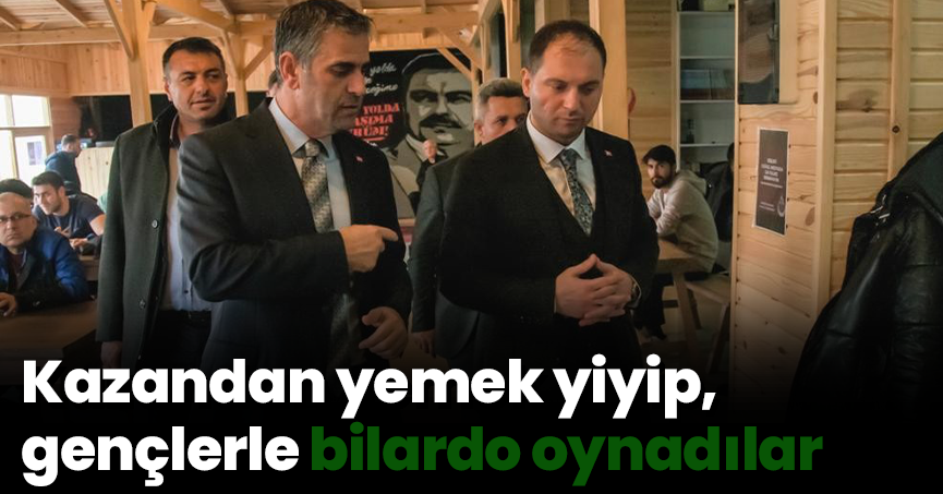 Kazandan yemek yiyip, gençlerle bilardo oynadılar